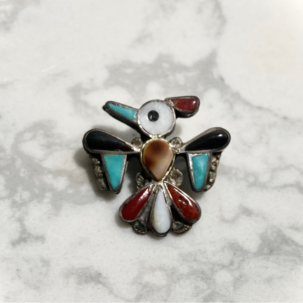 NATIVE AMERICAN ZUNI HANDMADE SILVER & MOSAIC INLAY THUNDERBIRD PIN Brooch